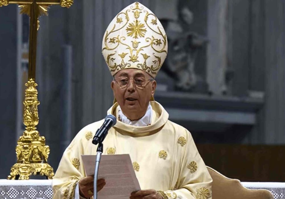 Dominique Mamberti: O Cardeal Que Irá Anunciar o Novo Papa